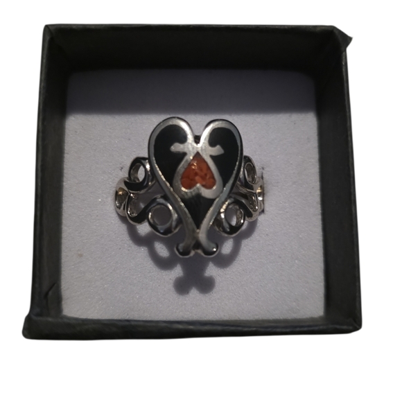 Jewelry - Silver & Black Heart Ring